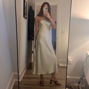 Elegant White Strapless Dress size S